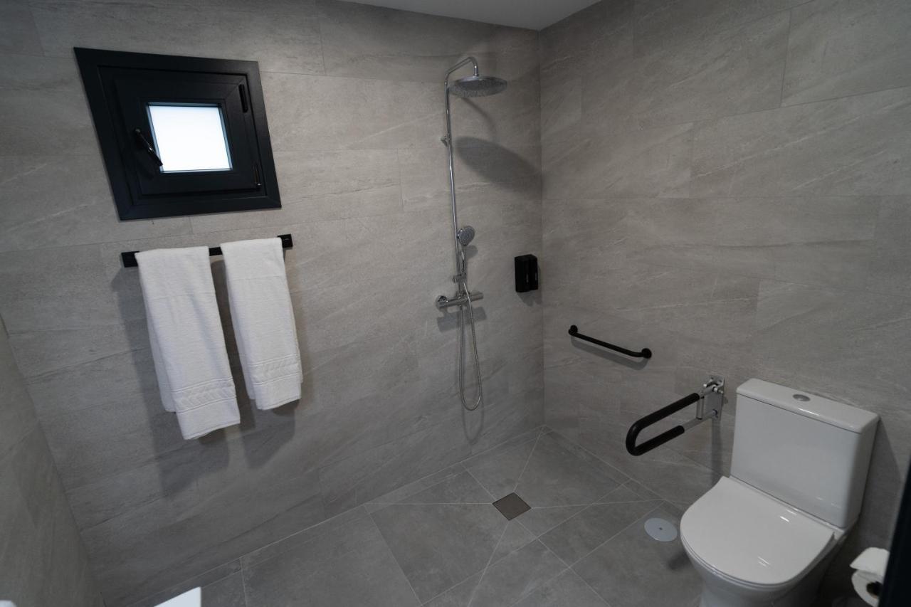 Riam Suites Apartamentos Los Palacios Y Villafranca Eksteriør bilde