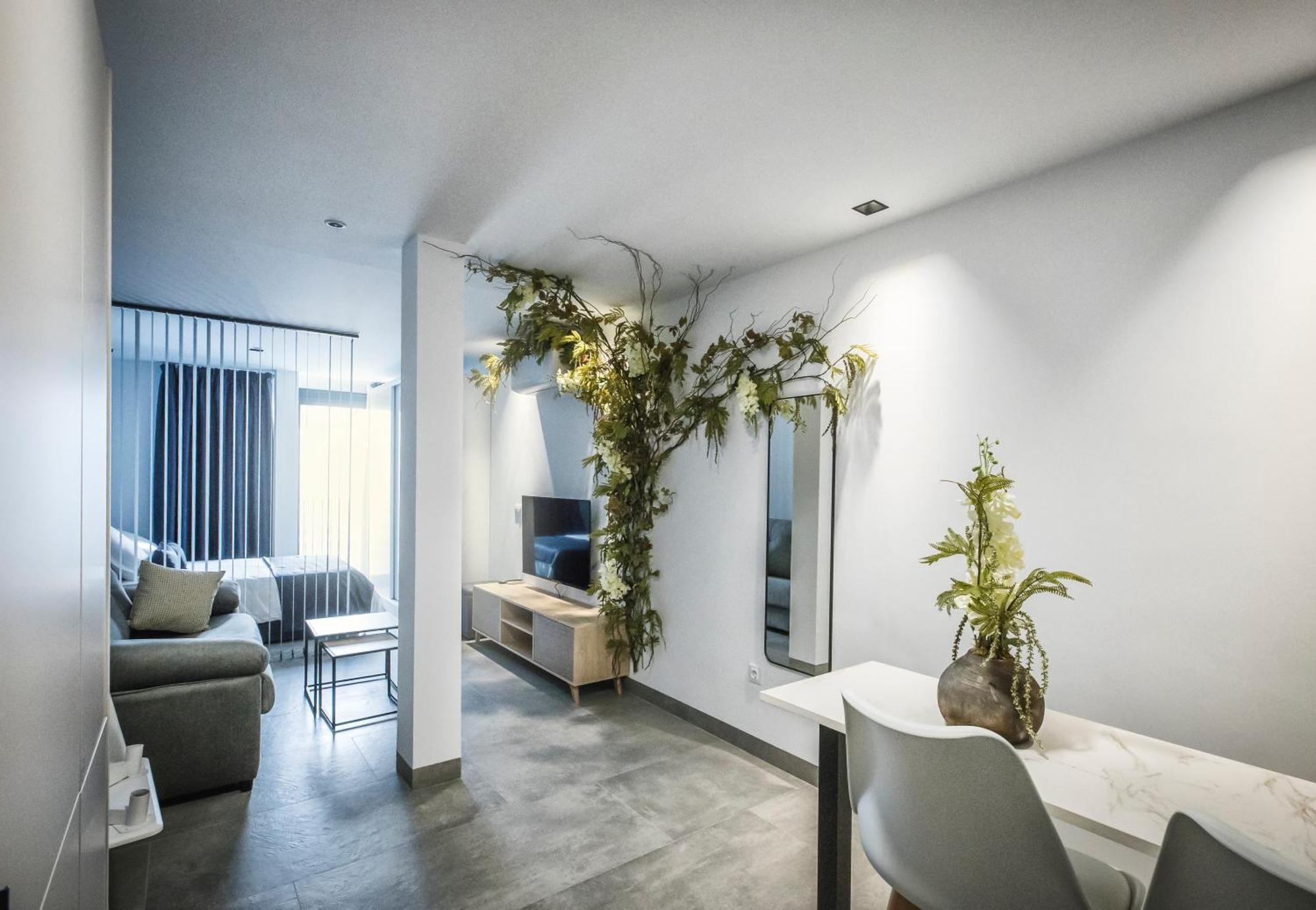 Riam Suites Apartamentos Los Palacios Y Villafranca Eksteriør bilde