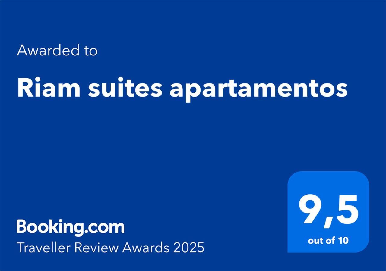 Riam Suites Apartamentos Los Palacios Y Villafranca Eksteriør bilde